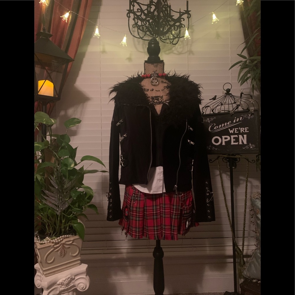 Tripp Nyc Velvet Fur Motto Jacket - Picture 5 of 16